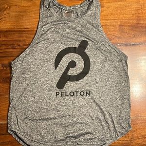 Excellent condition Peloton go to tank (medium)